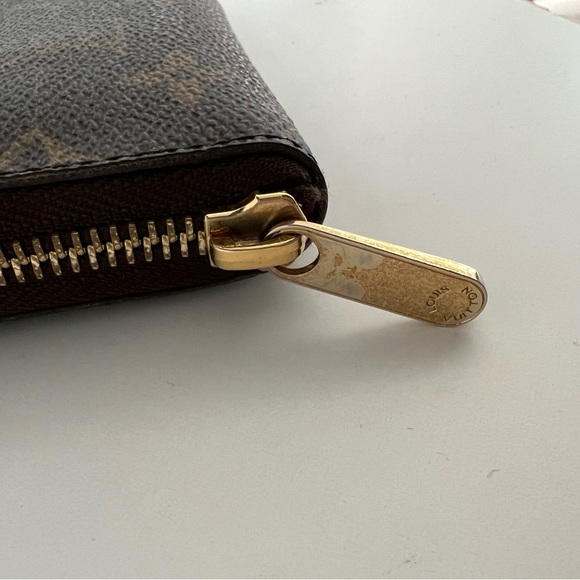 Louis Vuitton Zippy Wallet - Picture 4 of 9